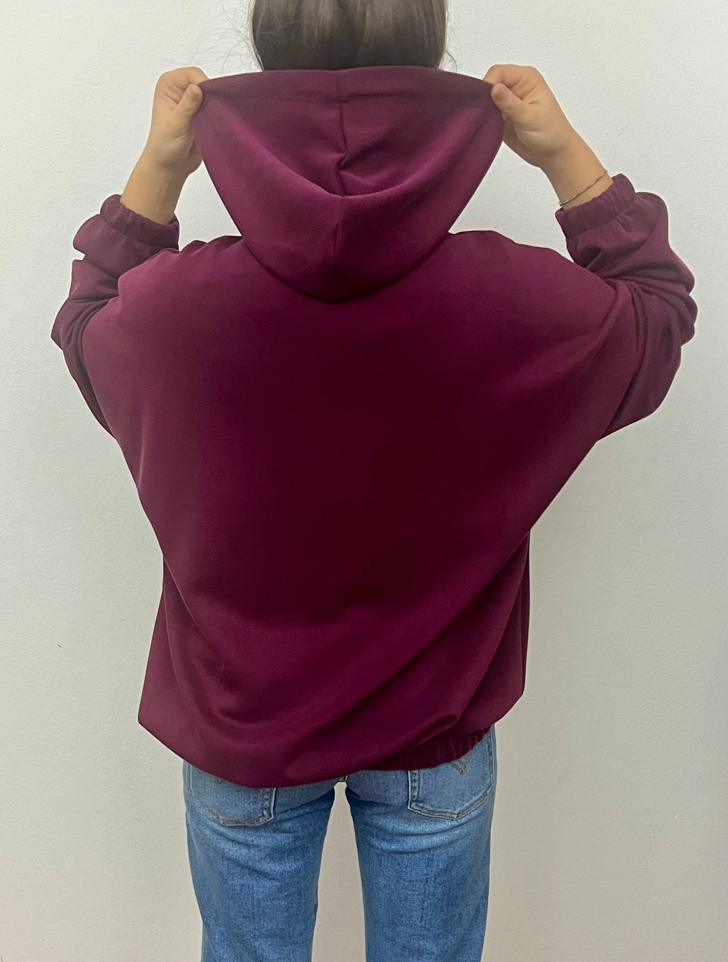 Felpa bordeaux con cappuccio