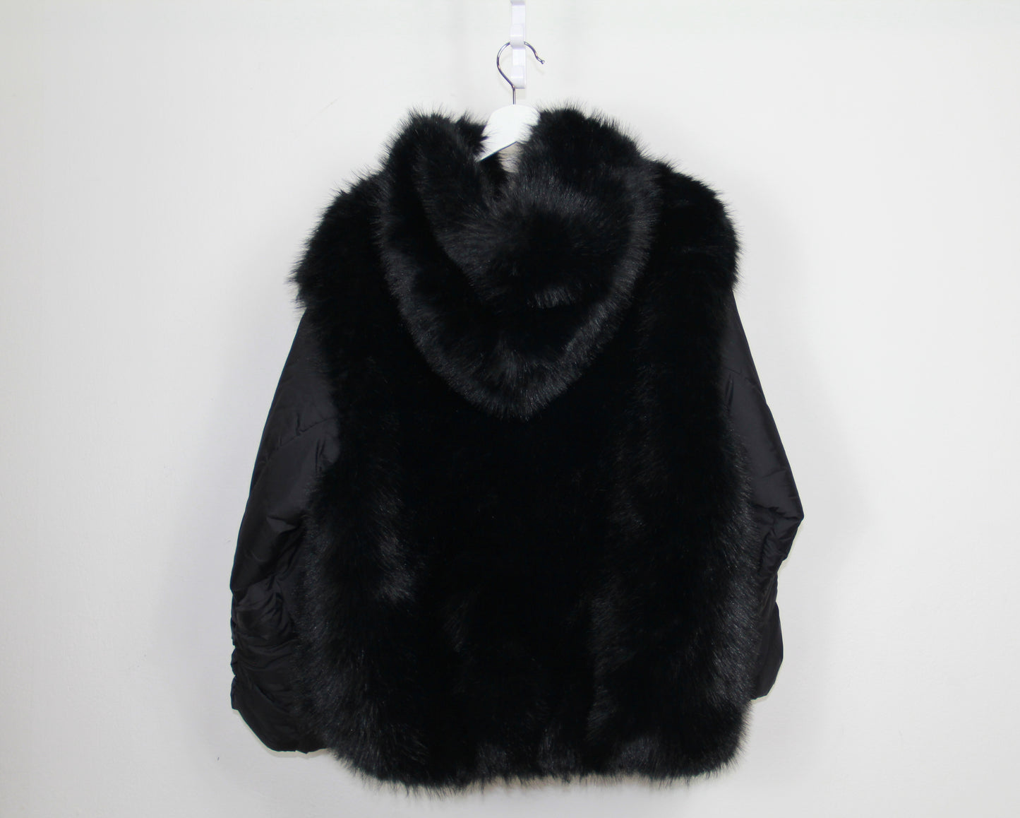 Ecofur Bomber con Cappuccio